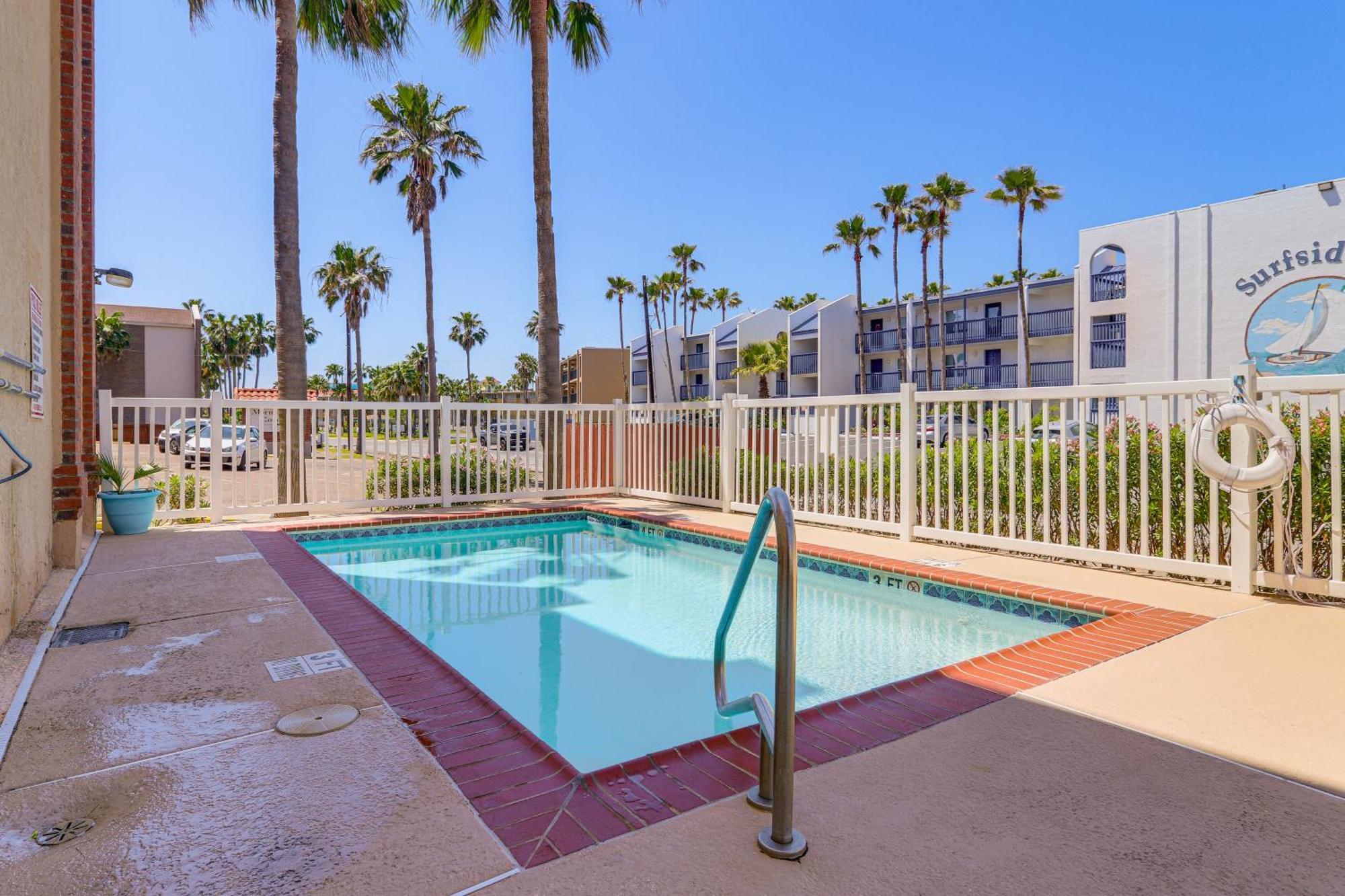 Luxe South Padre Condo With Pool - Walk To Beach! South Padre Island Εξωτερικό φωτογραφία