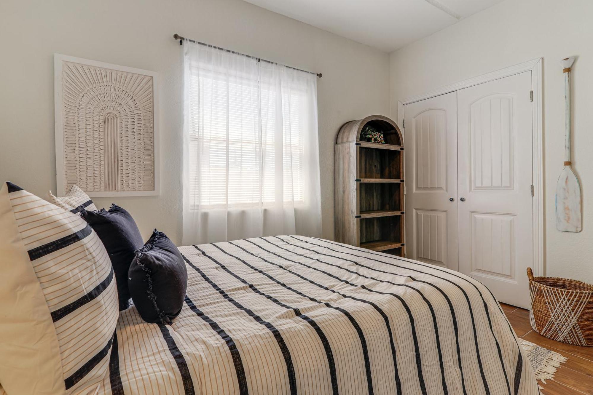 Luxe South Padre Condo With Pool - Walk To Beach! South Padre Island Εξωτερικό φωτογραφία
